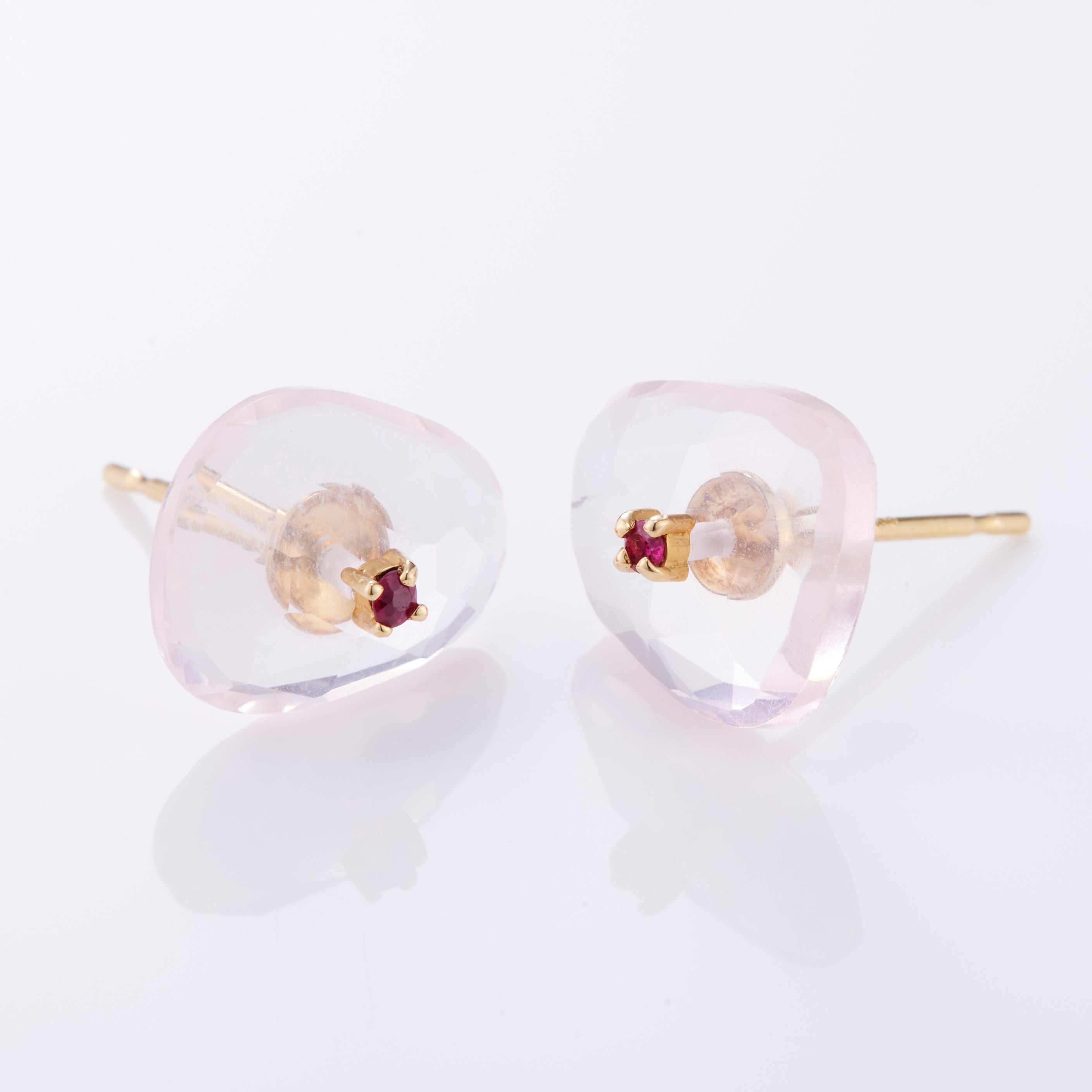 No.48◆天然石ピアス◆ローズクォーツシェイプカット◆レインボーオーラ水晶◆ No.48天然石ピアスローズクォーツシェイプカットレインボーオーラ水晶