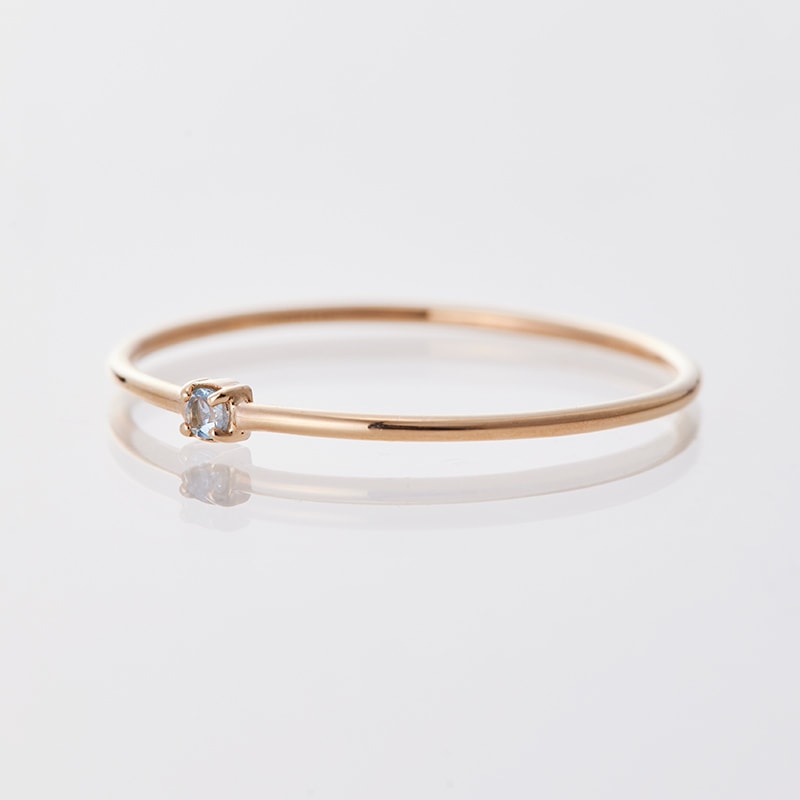 「新しい自分」を選ぶ。3月の誕生石「アクアマリン」をお守りにする、春前のジュエリー更新