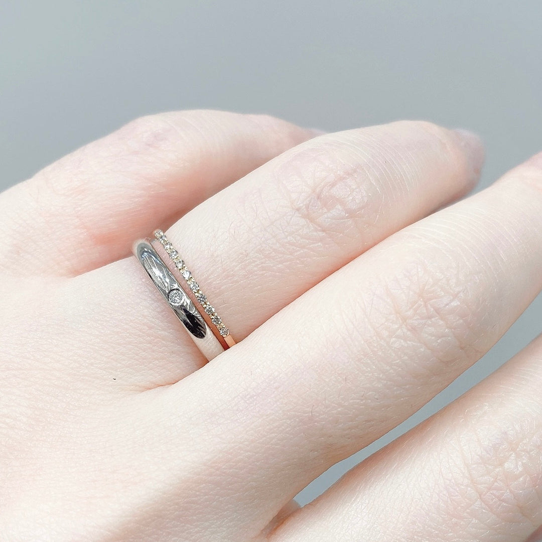 結婚指輪に重ね付けコーディネート