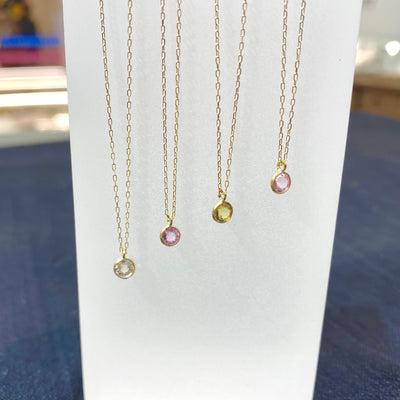 特別なサファイアを、日常に纏う