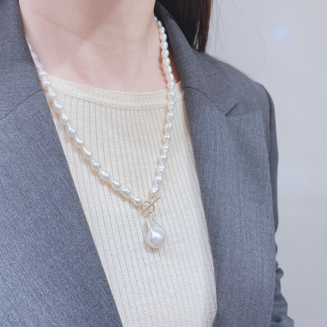 セレモニーにも日常にも使えるパールジュエリーのご紹介