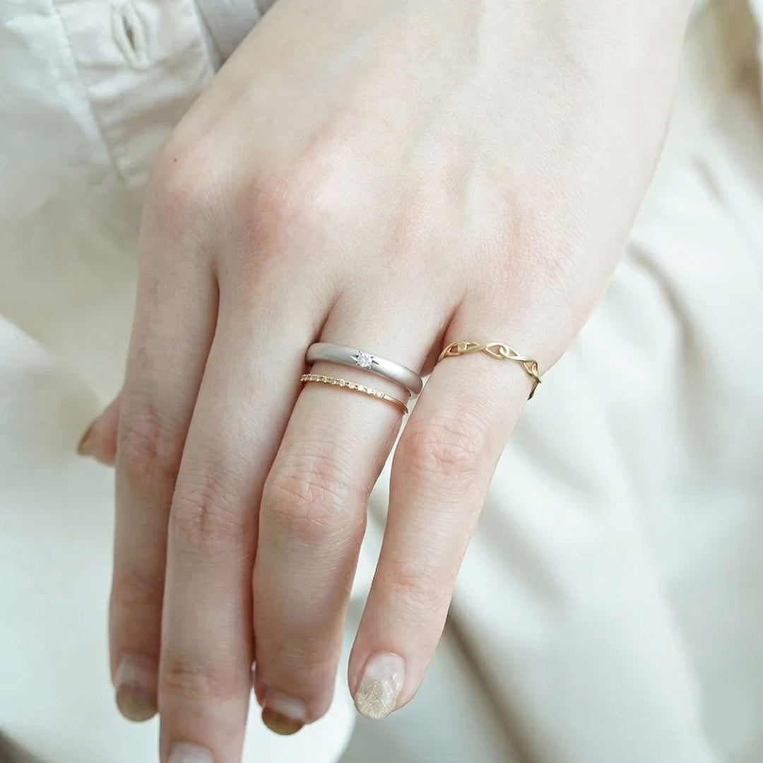 結婚指輪に重ね付けするファッションリングの選び方｜後悔しない組み合わせのコツ