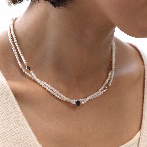 ロングネックレスをアレンジして