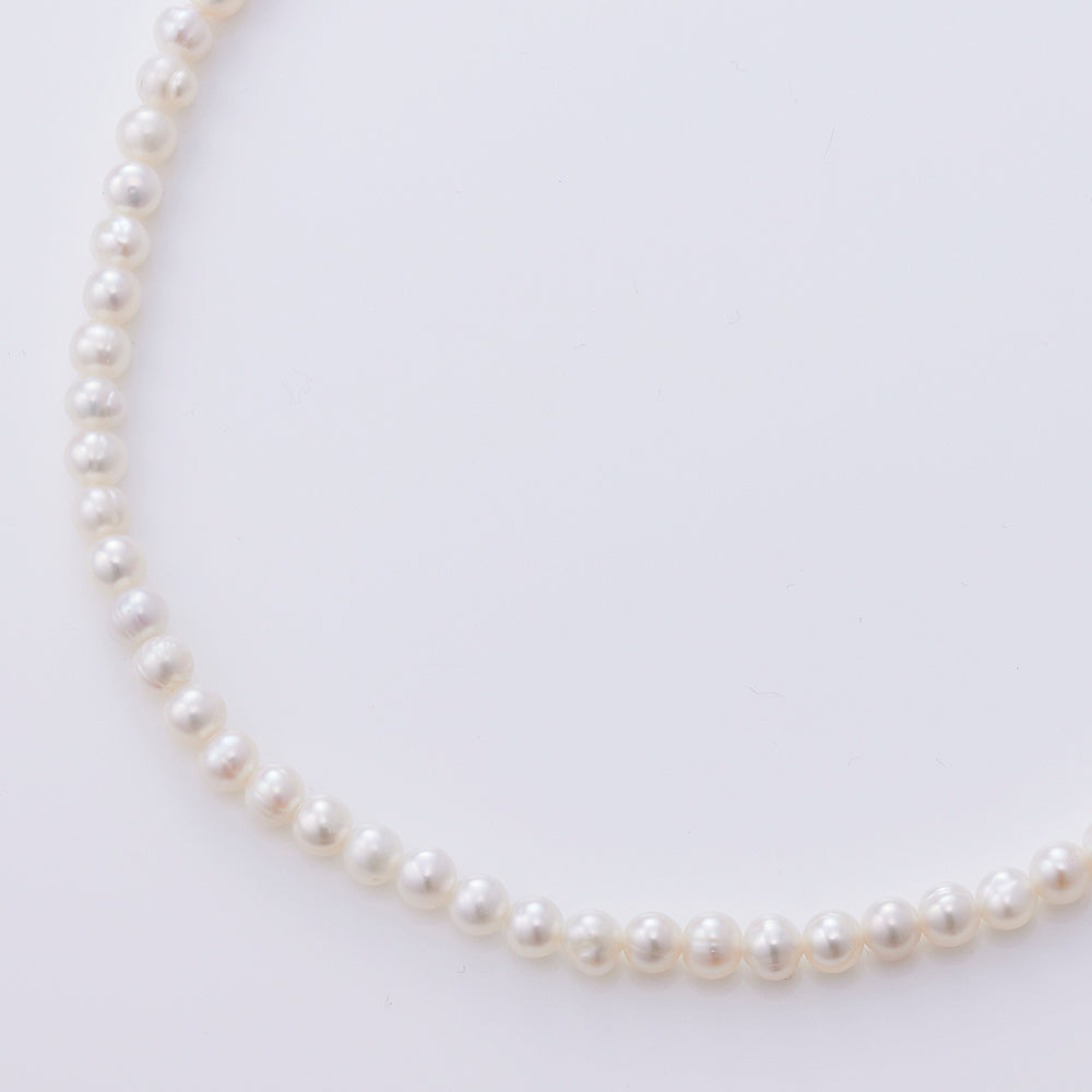 K10YG Freshwater Pearl Single Strand Necklace M (Blue Topaz Rose Cut)