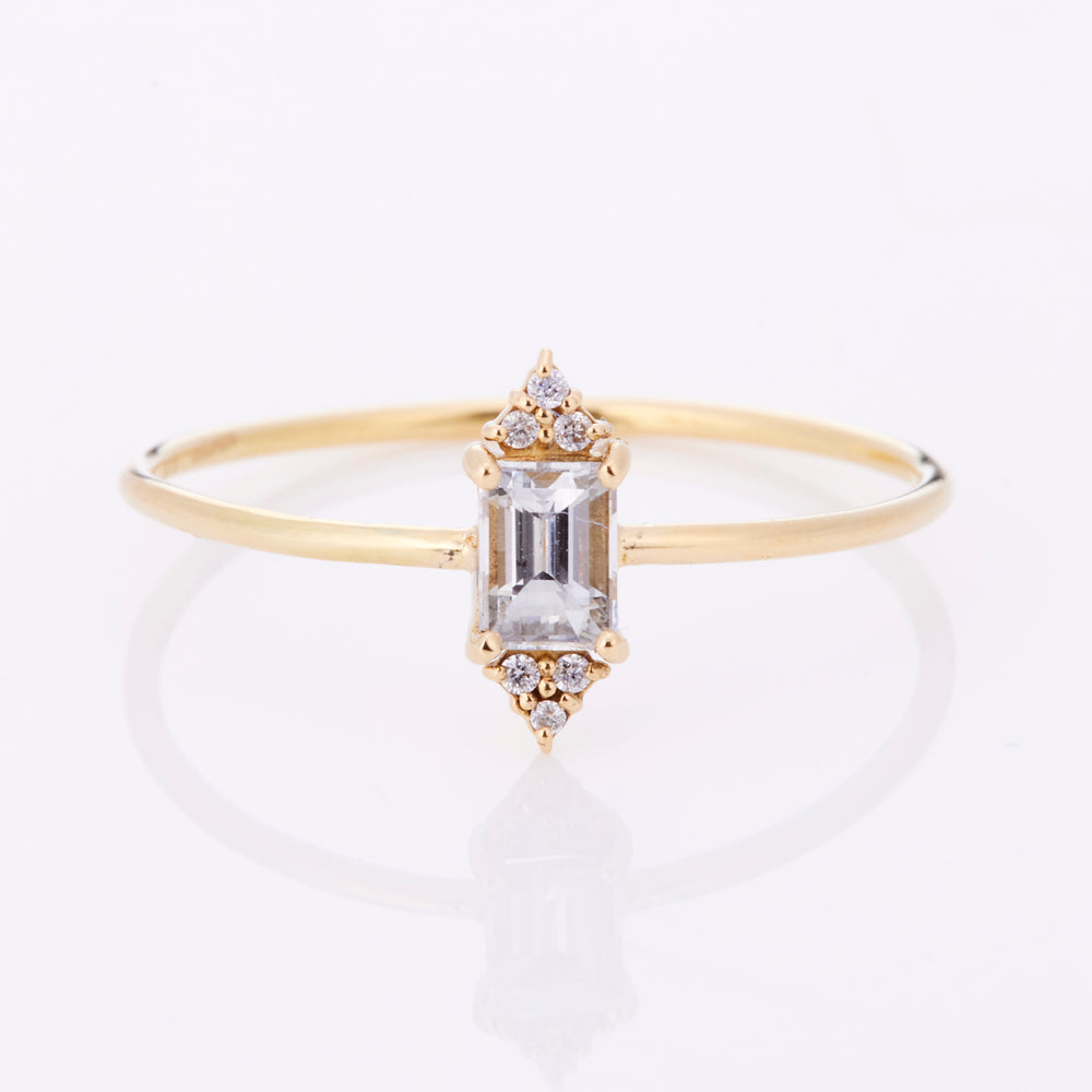 K18YG diamond ring