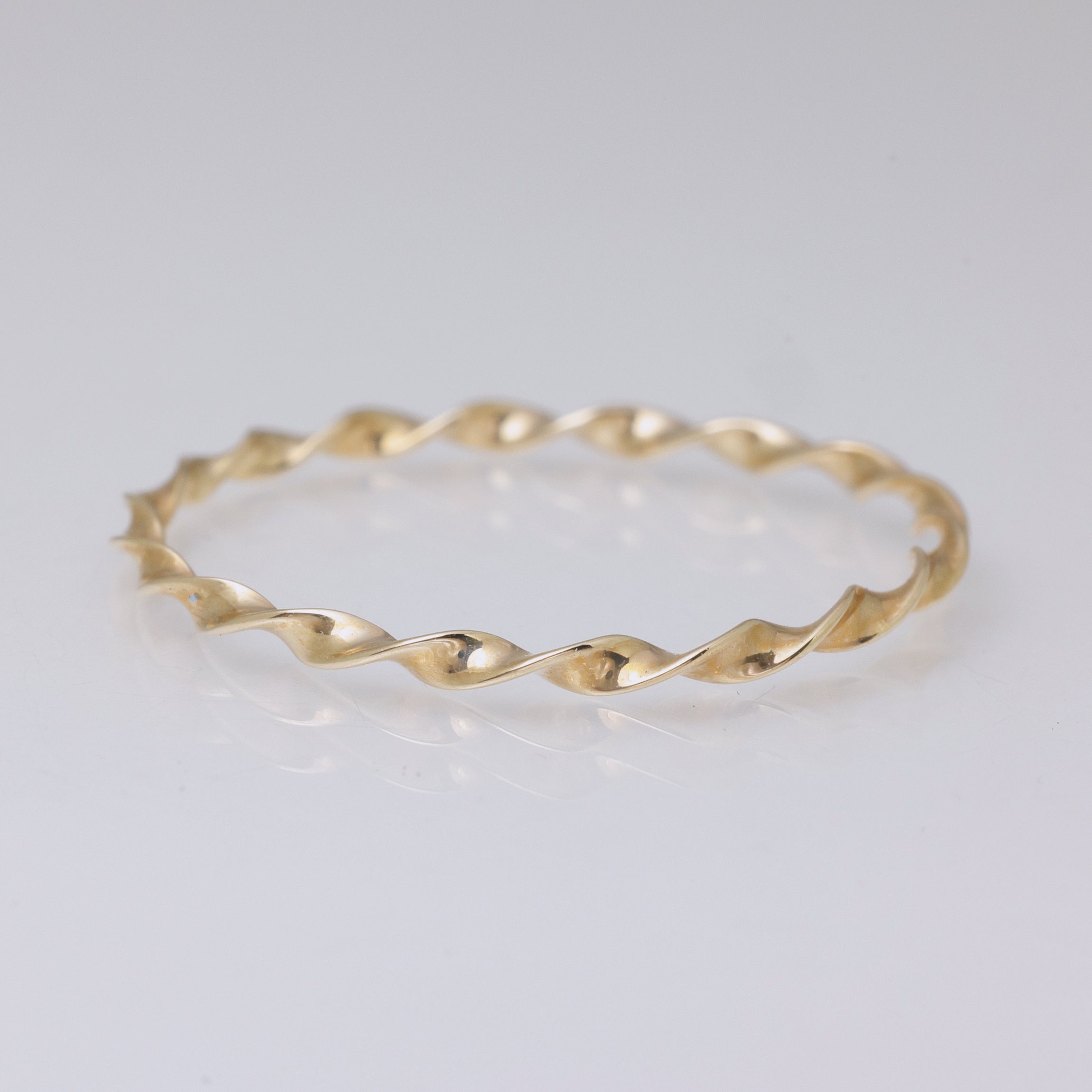 K10YG ツイスト リング – COLETTE GIFT