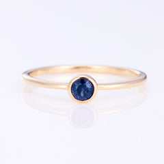 K10YG Spinel Ring Dark Blue