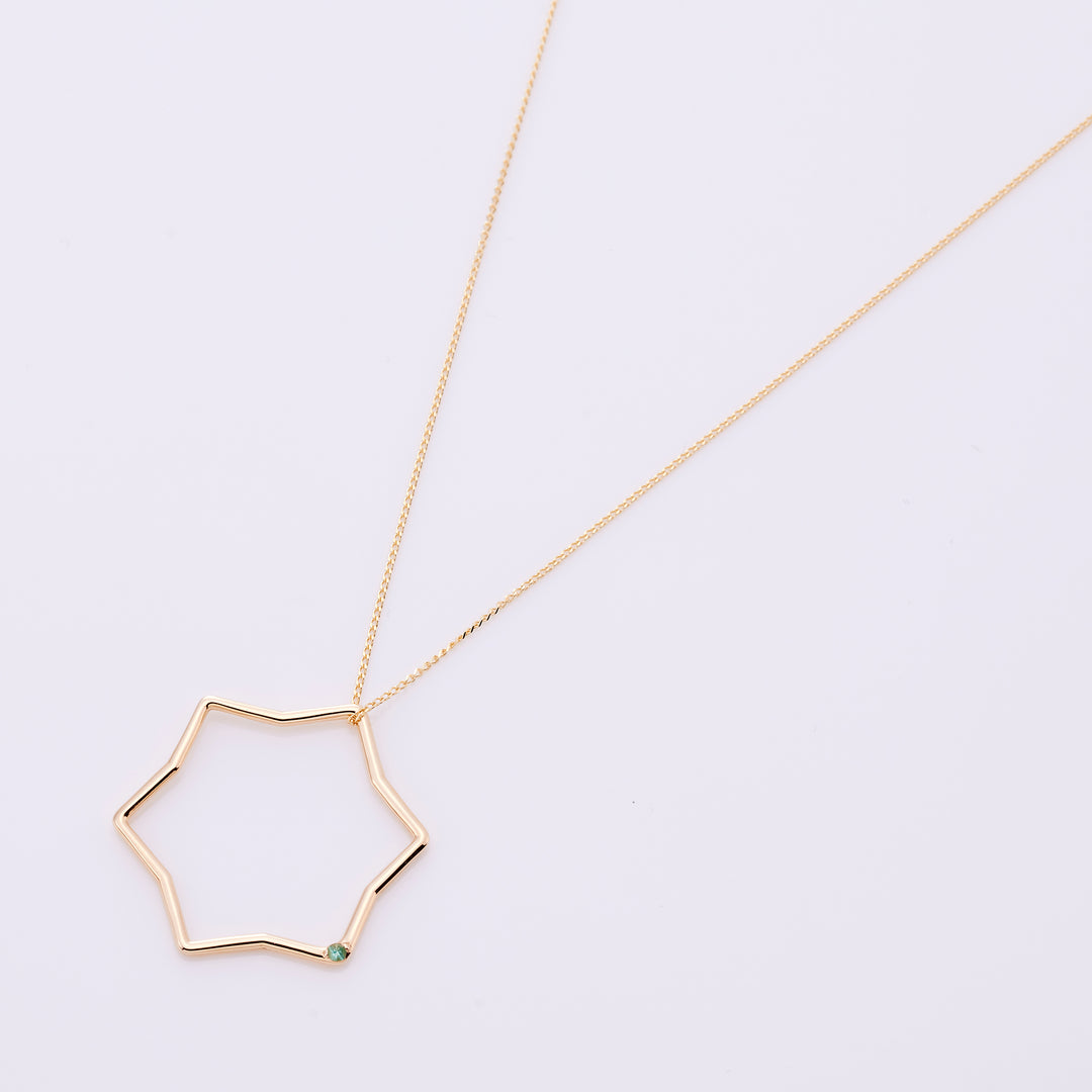 【5月 誕生石】K10YG 星に願いを 誕生石 ペンダントトップ エメラルド【オーダーメイド商品】