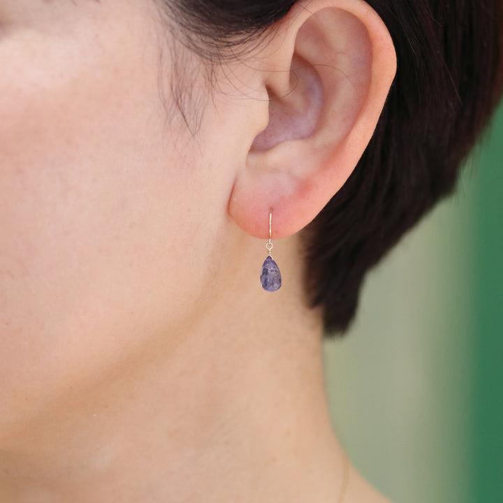 K10YG 1粒 タンザナイト ブリオレット ピアス