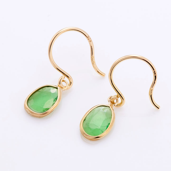 K18YG グリーンガーネット ダブルローズカット グロウ ピアス