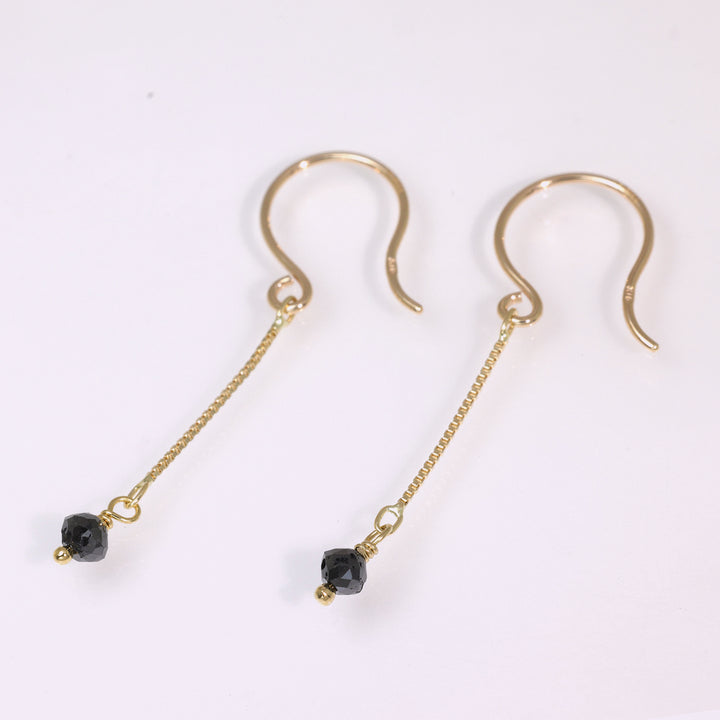 K10YG ブラックダイヤ ショート ピアス