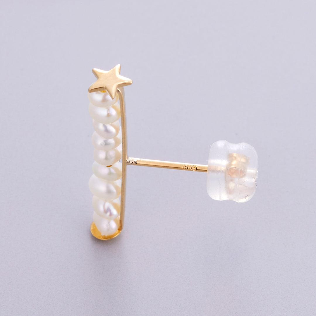 Freshwater pearl star bar post earrings in 18K yellow gold