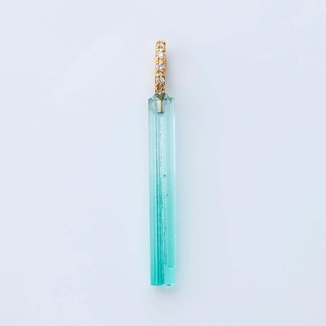 K18YG エメラルド バー イザベル ペンダントトップ