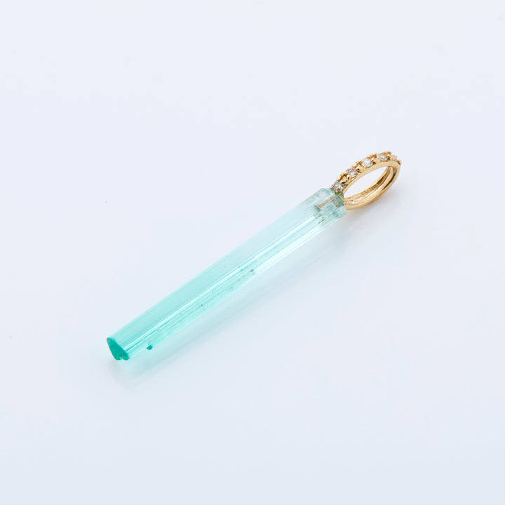 K18YG エメラルド バー イザベル ペンダントトップ