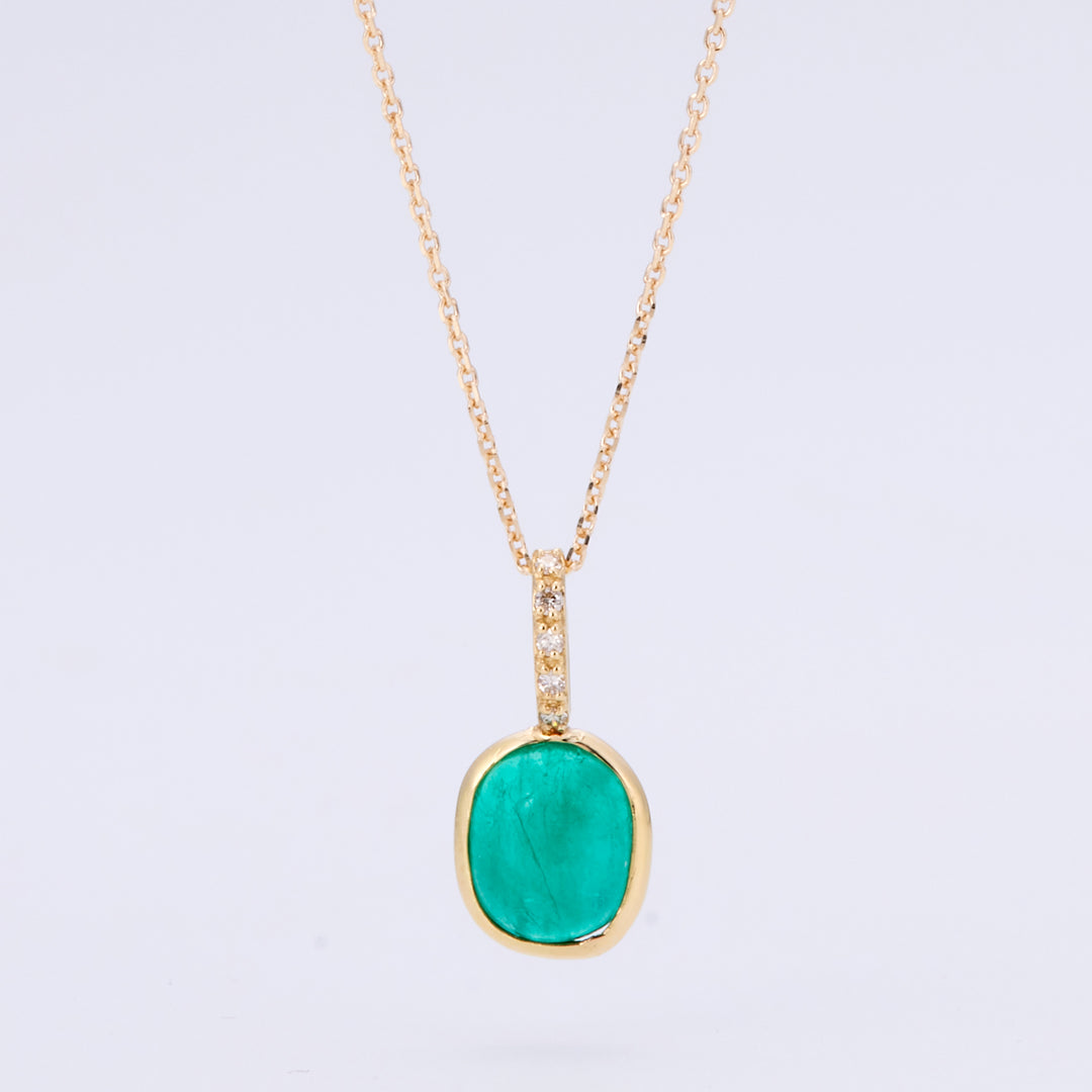 K18YG エメラルド カボション ダイヤ ペンダントトップ