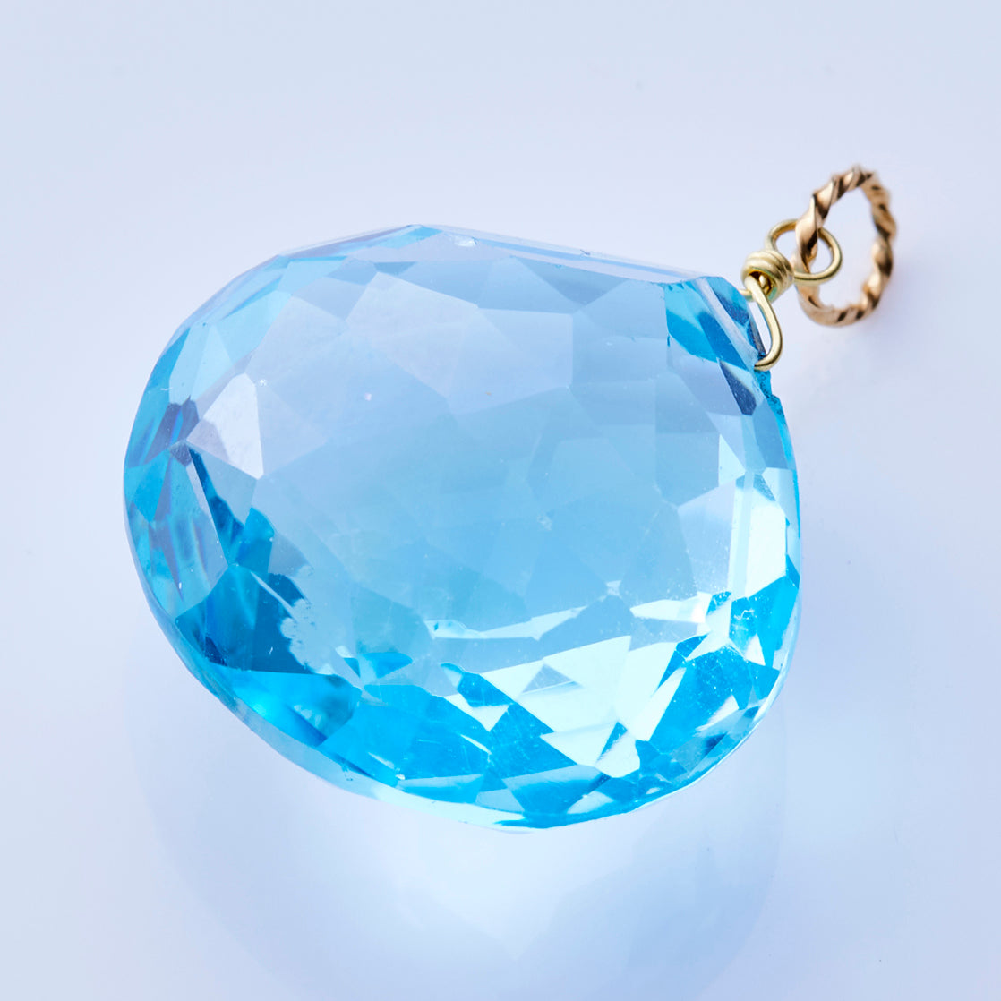 K18YG スイスブルートパーズ マロンカットL ペンダントトップ