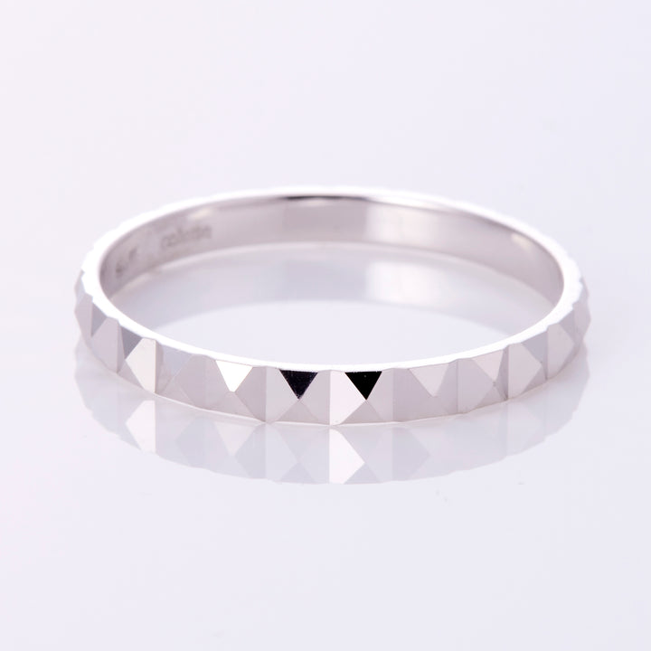 SV スタッズ カット リング