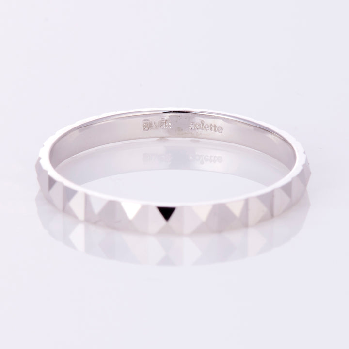 SV スタッズ カット リング