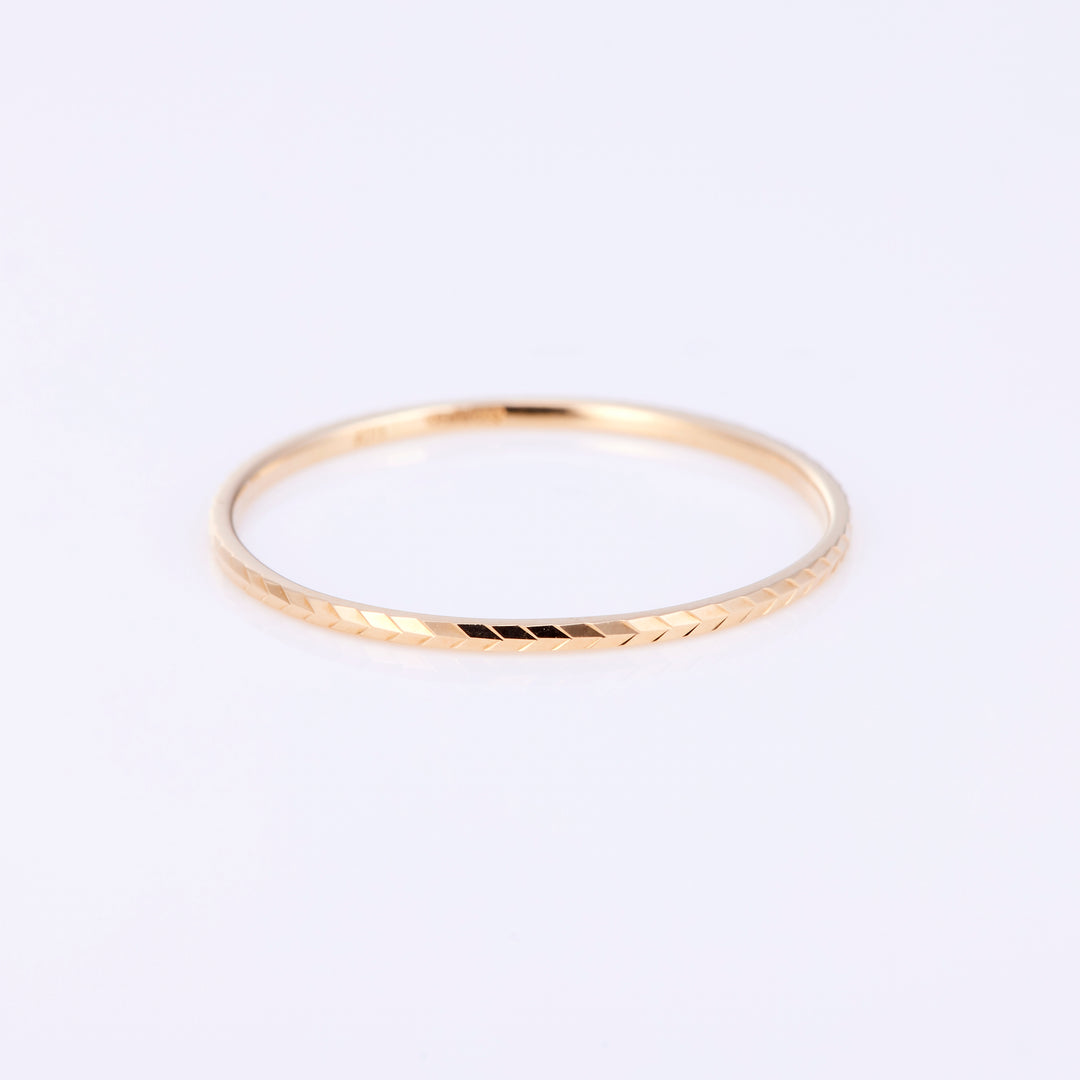 K10YG アロー ピンキーリング