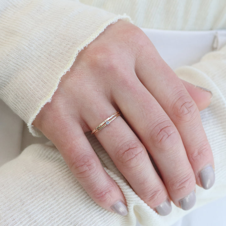 K10YG stud border ring
