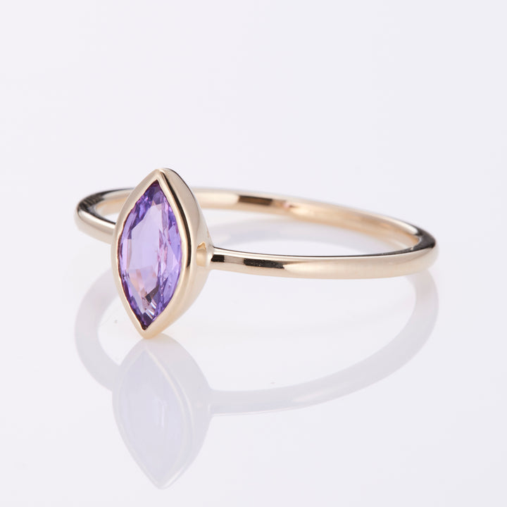 10K Yellow Gold Precious Sapphire Marquise Ring Purple