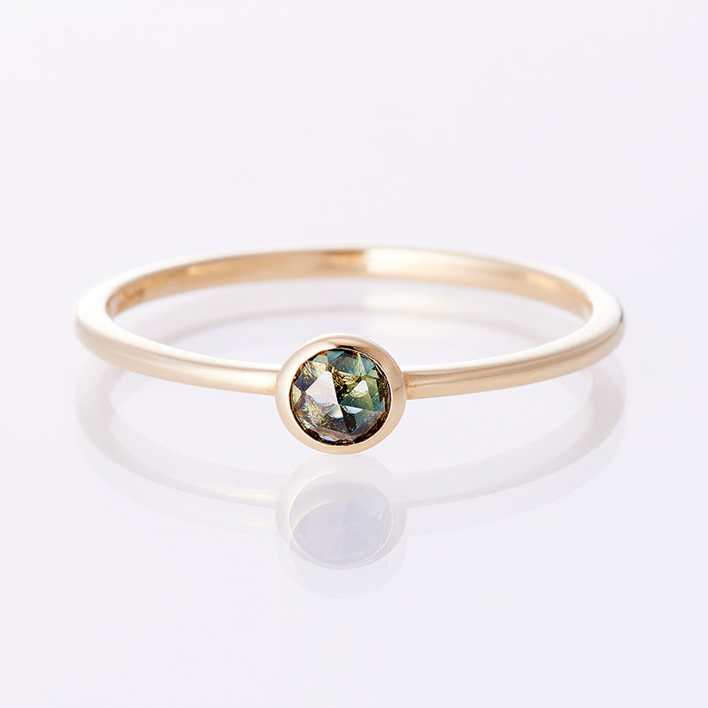 K10YG teal sapphire ring