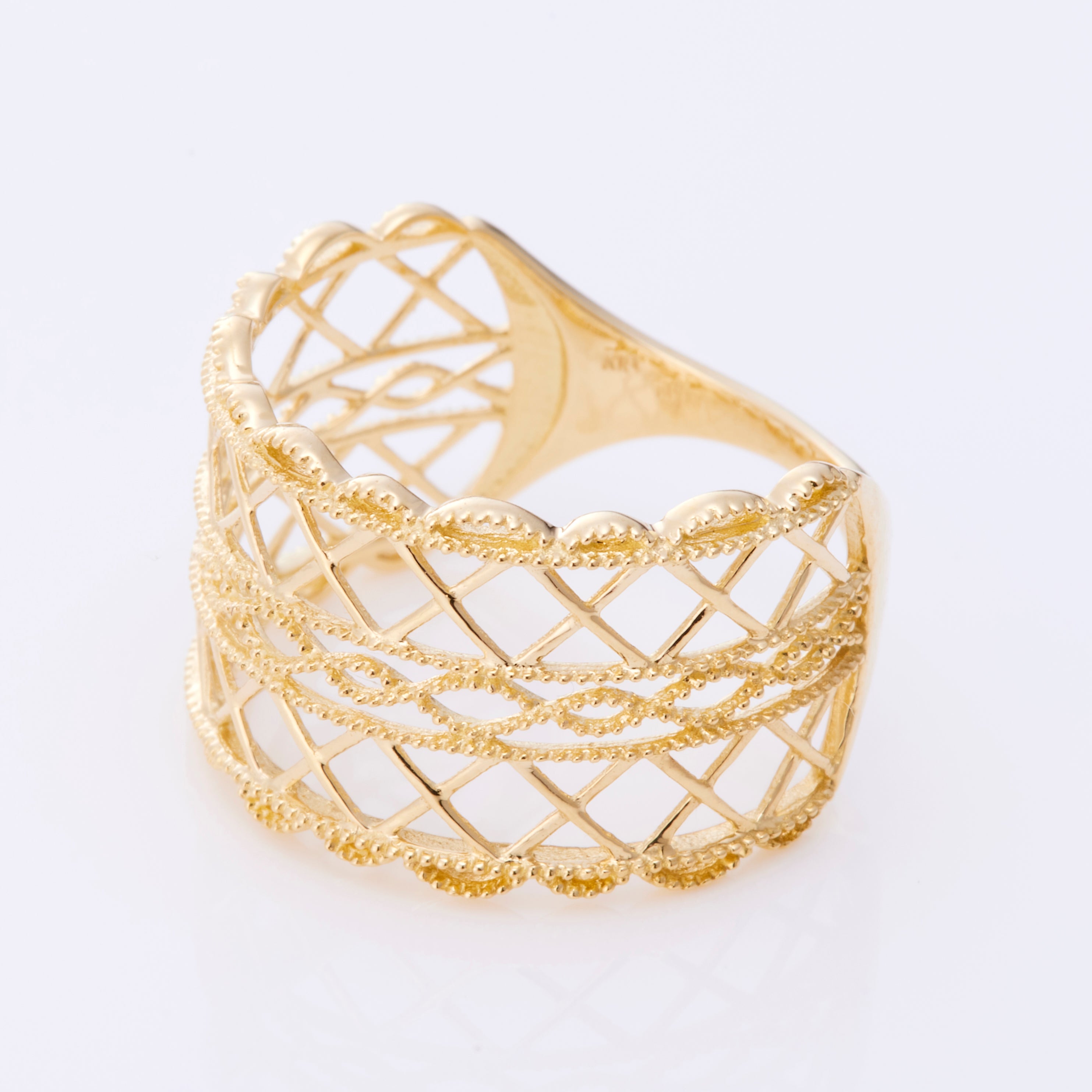 ★0.676ct★✨フクリン留めE,SI-1,VGダイヤK18スタッドピアス K18 | me.ieオンラインショップ