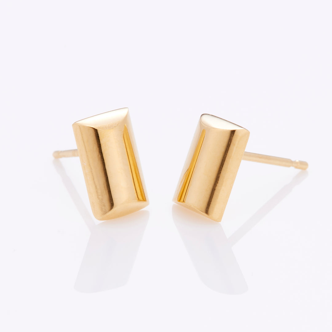 SV×K10 ダース ポストピアス